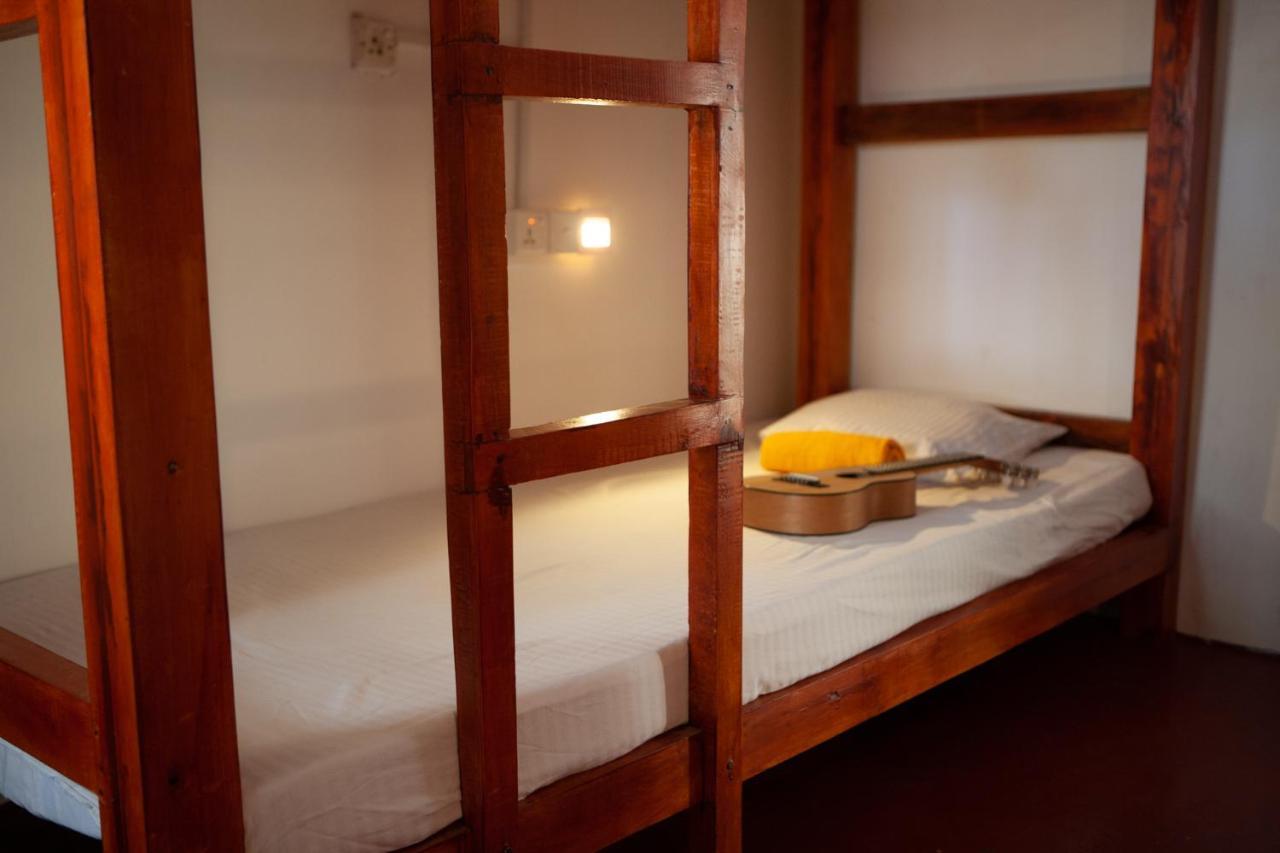 Nature Rex Hostel Weligama Exterior photo